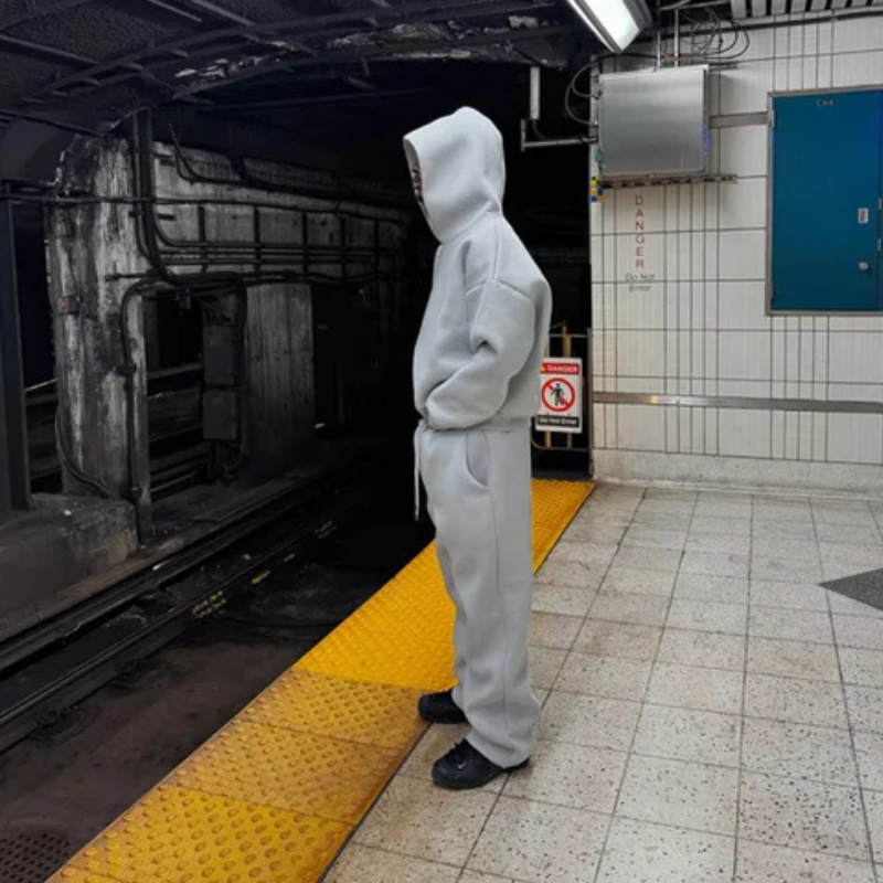 Men’s Streat Tracksuit – Two-Piece Jogging Set with Zip Jacket and Pants