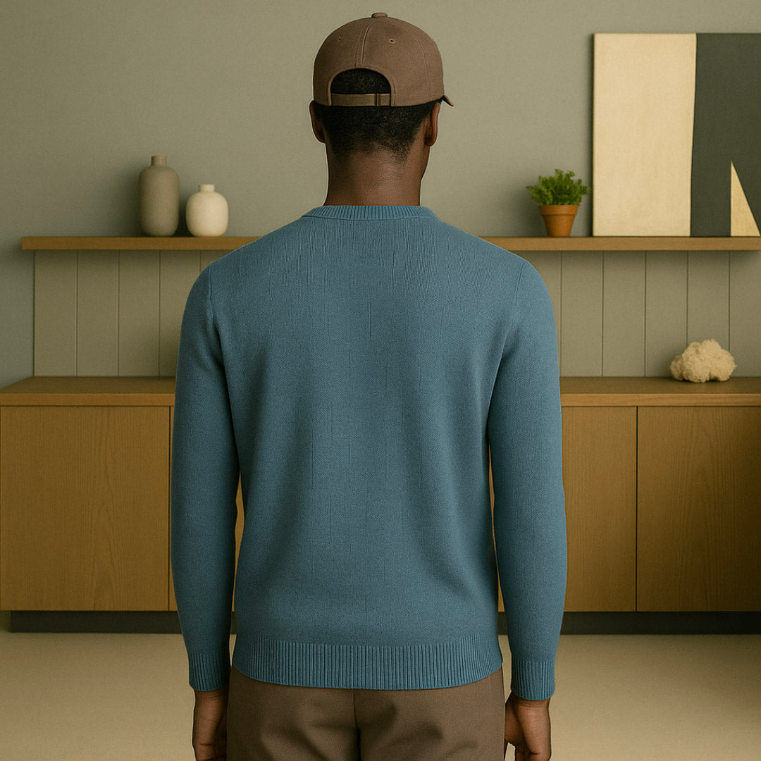 Pure Cashmere Summer Knit Sweater for Men – Lightweight Elegant Knitwear with Classic Fit and Round Neck