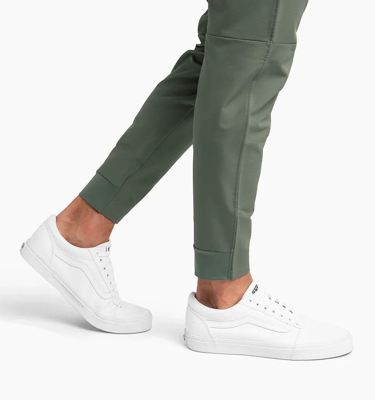 Men’s Stretch Pants – Slim Fit Chinos