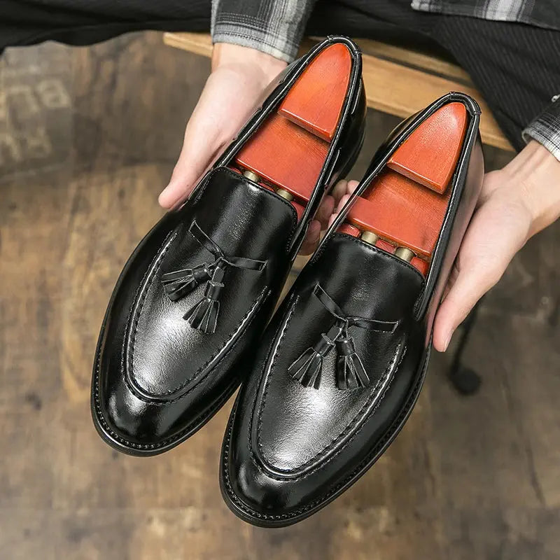 Nandy – Slip-On Leather Loafers for Men – Everyday Elegance and Comfort