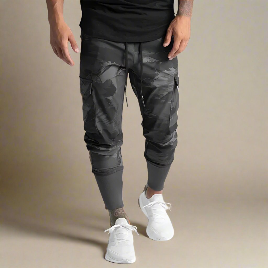 Men's Quick-Dry Cargo Joggers with Tapered Fit and Multiple Pockets